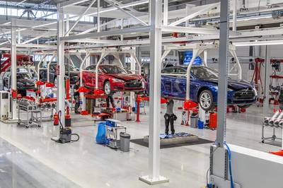 特斯拉超級工廠 全球最大屋頂太陽能陣列與新型采暖制冷技術的前沿探索